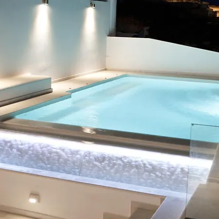 Anteliz Private Fira (Santorini)